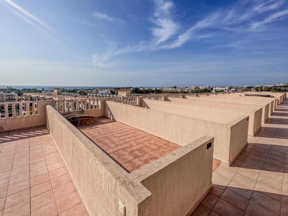 Royal Seacrest Crown-Jewel, 2B, Pools, Sea, Center Paphos Exterior foto