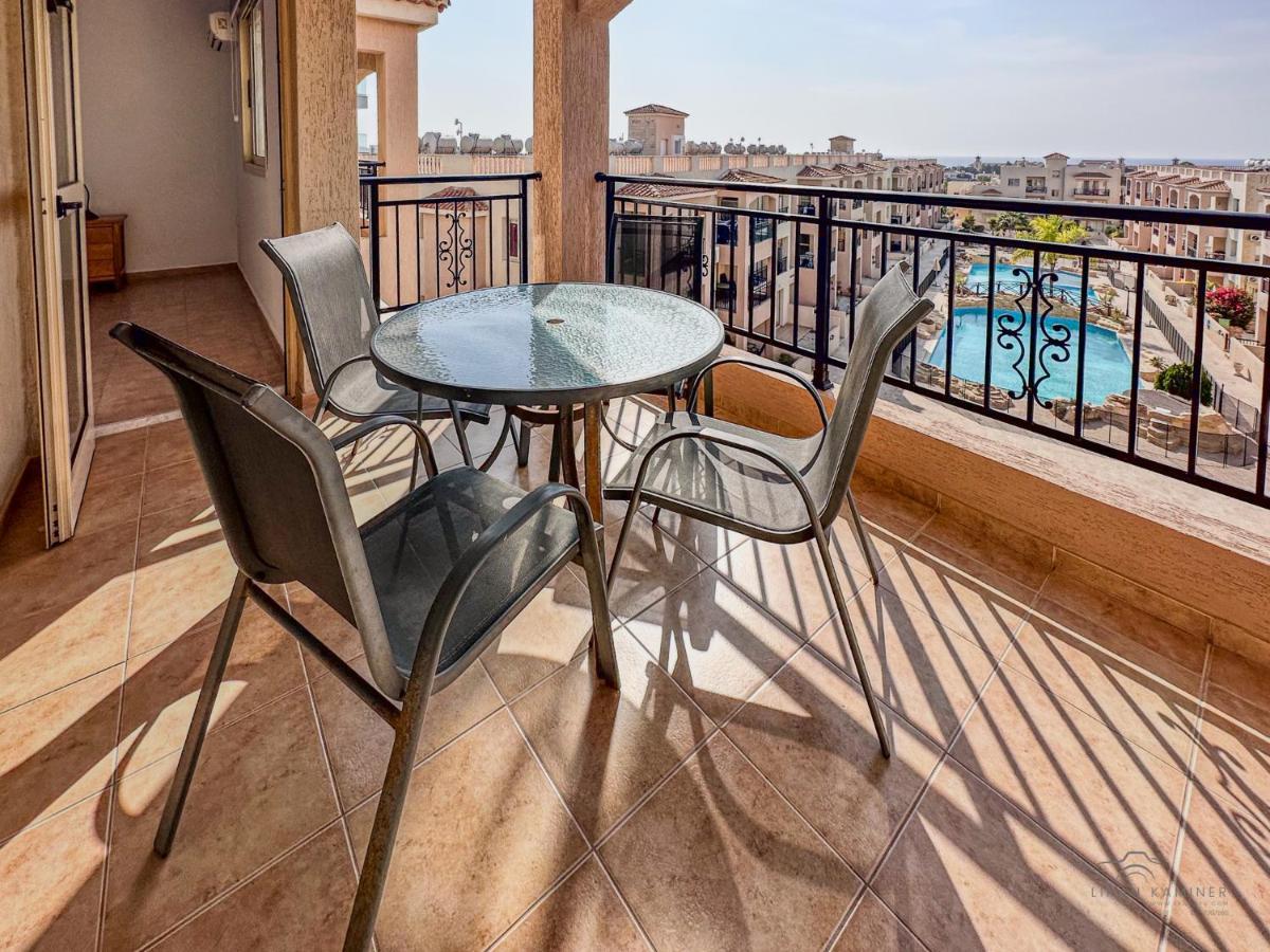 Royal Seacrest Crown-Jewel, 2B, Pools, Sea, Center Paphos Exterior foto